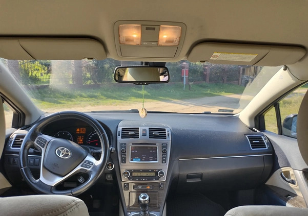 Toyota Avensis cena 27000 przebieg: 339000, rok produkcji 2012 z Chorzele małe 92